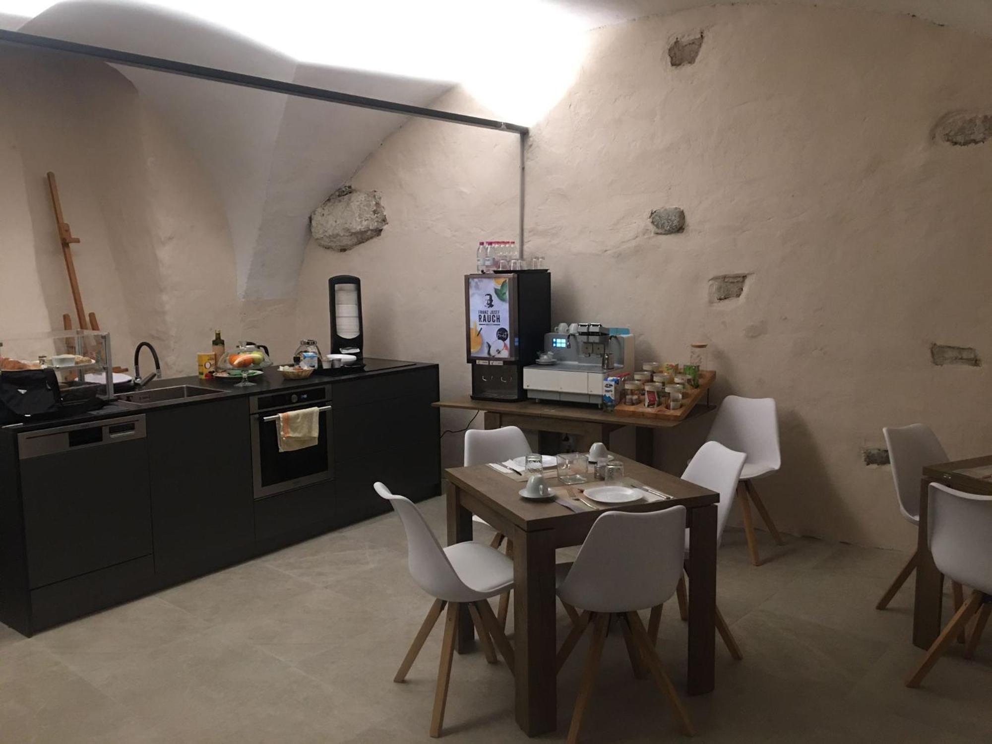 Al Vicolo Bed & Breakfast Trento Exterior photo